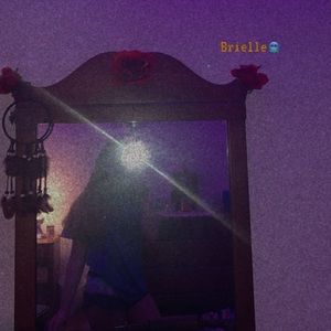 Meet your Posher, Brielle